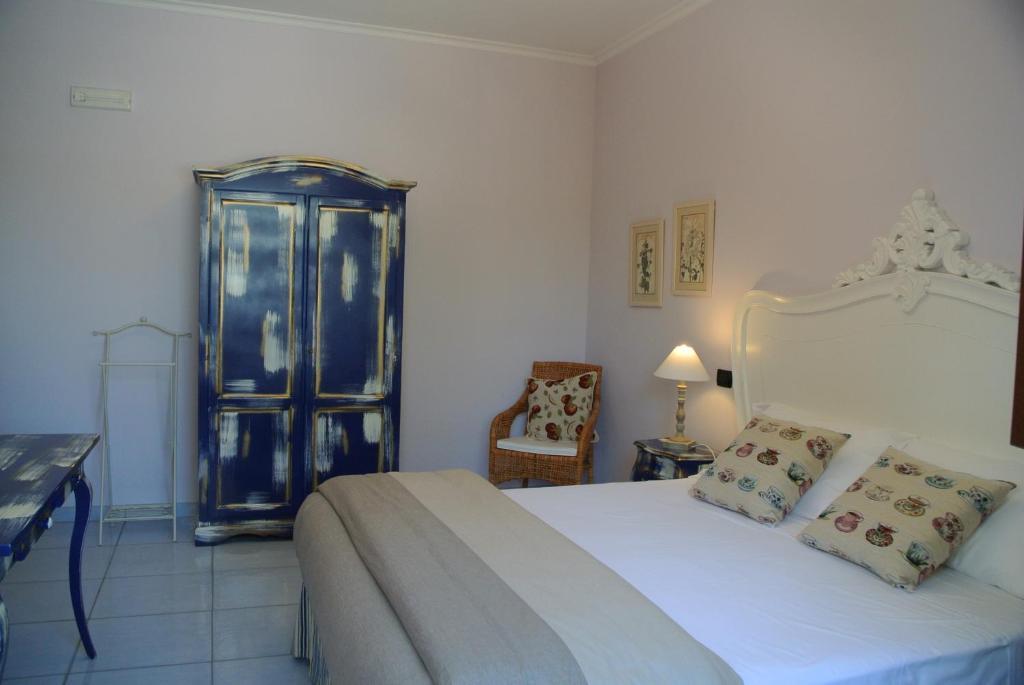 Hotel Il Giardino Del Te Barletta Habitación foto
